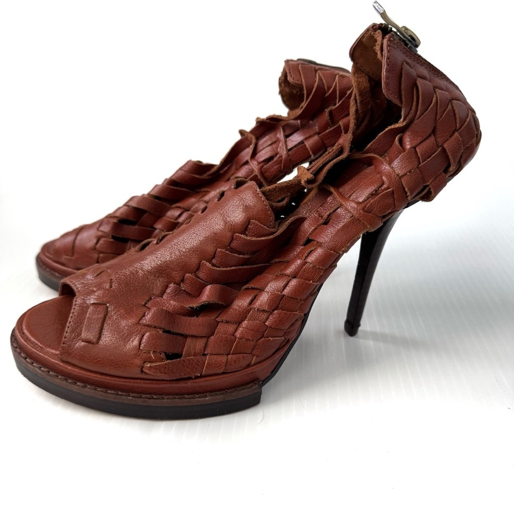 Ibiza Jeffrey Campbell leather sandals Brown Woven Heels